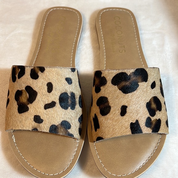 Coconut by Matisse Shoes - New leopard/cow hair sandals